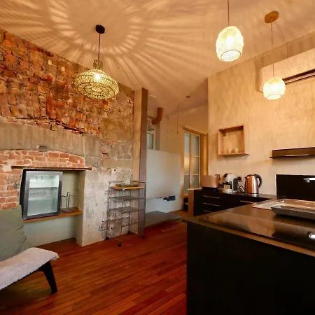 Privatif At Grenoble